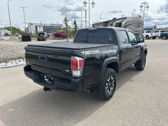 2022 Toyota Tacoma TRD Off Road Premium in Cars & Trucks in Calgary - Image 7