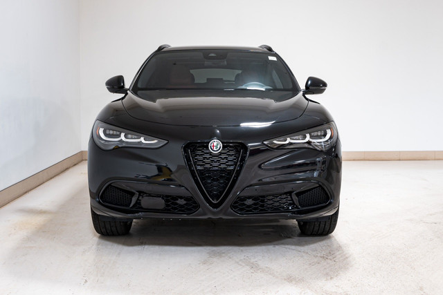 2024 Alfa Romeo Stelvio VELOCE in Cars & Trucks in Calgary - Image 2