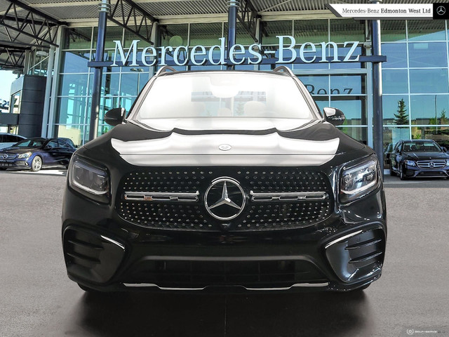 2025 Mercedes-Benz GLB 250 4MATIC SUV - Sunroof in Cars & Trucks in Edmonton - Image 2