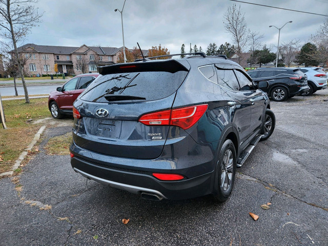 2013 Hyundai Santa Fe AWD 4dr 2.4L Auto Premium *Ltd Avail* HTD  in Cars & Trucks in Oshawa / Durham Region - Image 4