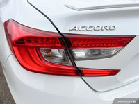 This Honda Accord Sedan delivers a Intercooled Turbo Regular Unleaded I-4 2.0 L/122 engine powering... (image 9)