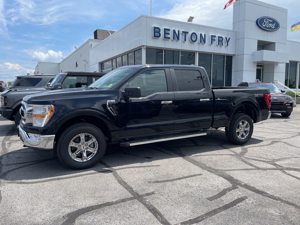  2022 Ford F-150 XLT XTR CREW 300 PKG 18" WHEELS CLASS IV TRAILER HITCH