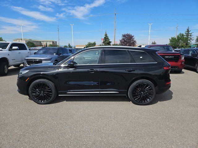 2021 Lincoln Corsair Reserve in Cars & Trucks in Calgary - Image 2