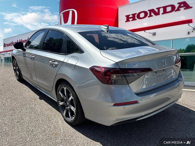 2025 Honda Civic Sedan Hybrid Sport Touring in Cars & Trucks in Brantford - Image 4