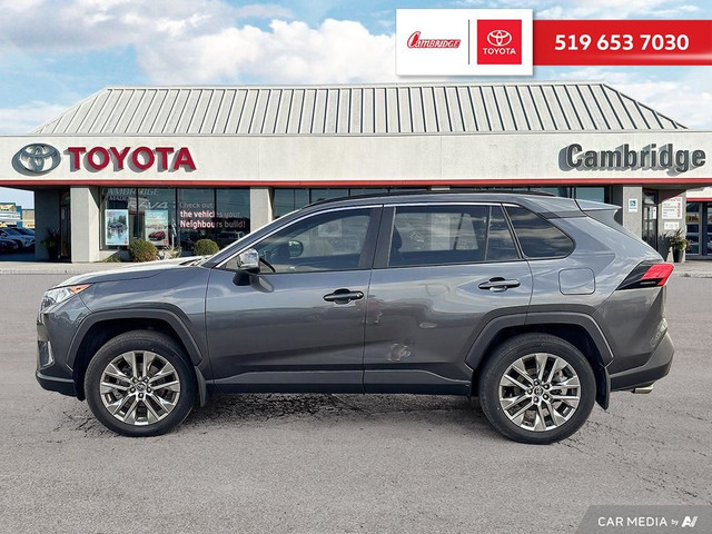 2020 Toyota RAV4 XLE in Cars & Trucks in Cambridge - Image 3