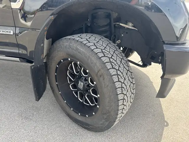 2021 Ford F-350 Super Duty Platinum PLATINUM (DIESEL - POWER RUN in Cars & Trucks in Cranbrook - Image 24