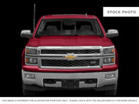 AMVIC Licensed Dealer *5.3L Crew Cab 4x4 *True North Package *Premium Cloth 40/20/40 Split Bench Sea... (image 1)