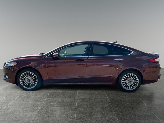 2015 Ford Fusion Titanium AWD / Back up Camera / Heated Seats in Cars & Trucks in Calgary - Image 2