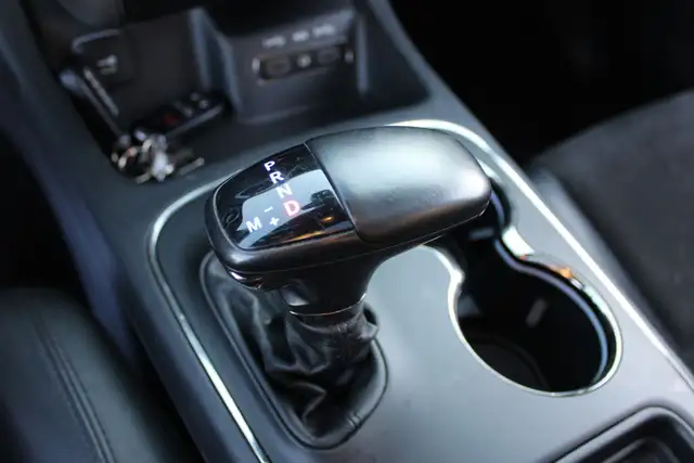 2019 Dodge Durango in Cars & Trucks in Oakville / Halton Region - Image 15