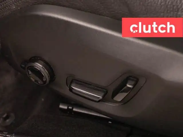 2020 Volvo S60 T6 AWD R-Design w/ Apple CarPlay & Android Auto,  dans Autos et camions dans Ottawa - Image 16