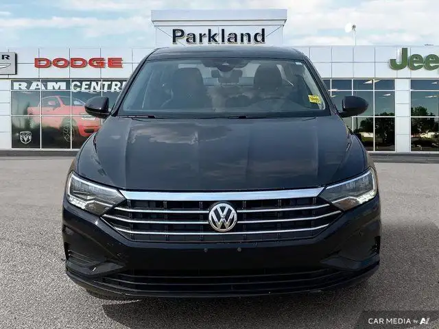 2021 Volkswagen Jetta Highline Sunroof Nav Capable in Cars & Trucks in St. Albert - Image 9