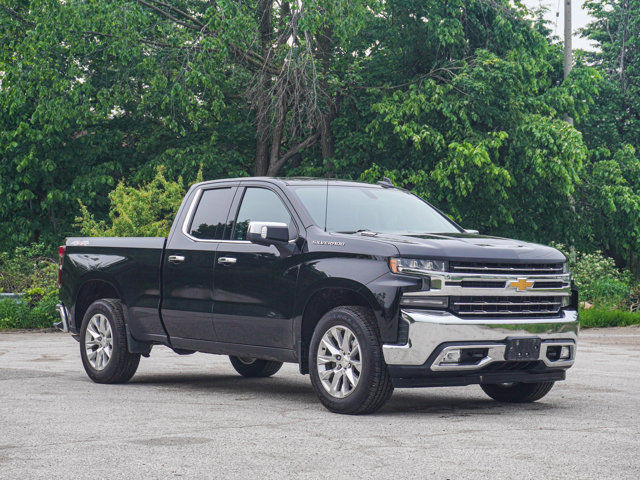2020 Chevrolet Silverado 1500 LTZ- Heated Seats / Steering - 4x4 in Cars & Trucks in Barrie - Image 3