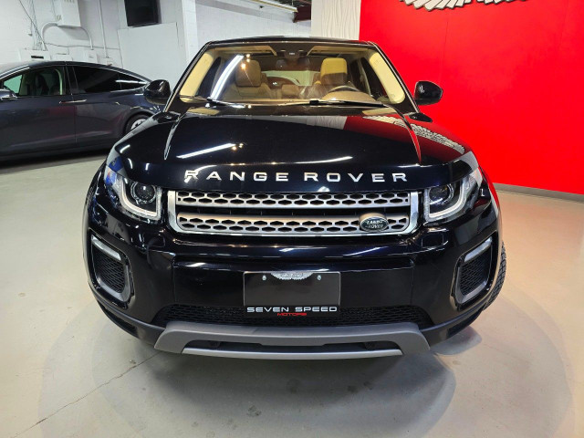 2017 Land Rover Range Rover Evoque in Cars & Trucks in Oakville / Halton Region - Image 2