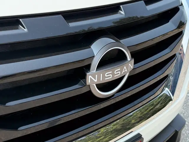 2022 Nissan Pathfinder S in Cars & Trucks in Oshawa / Durham Region - Image 12