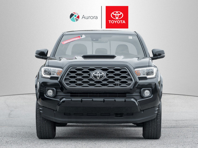 2022 Toyota Tacoma Sport Premium, LOW LOW KMS One Owner Clean... in Cars & Trucks in Markham / York Region - Image 2