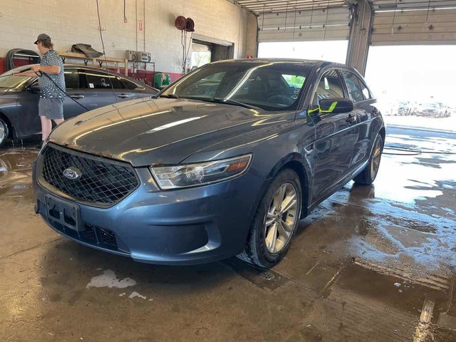 2015 Ford Taurus Police Inte in Cars & Trucks in Barrie