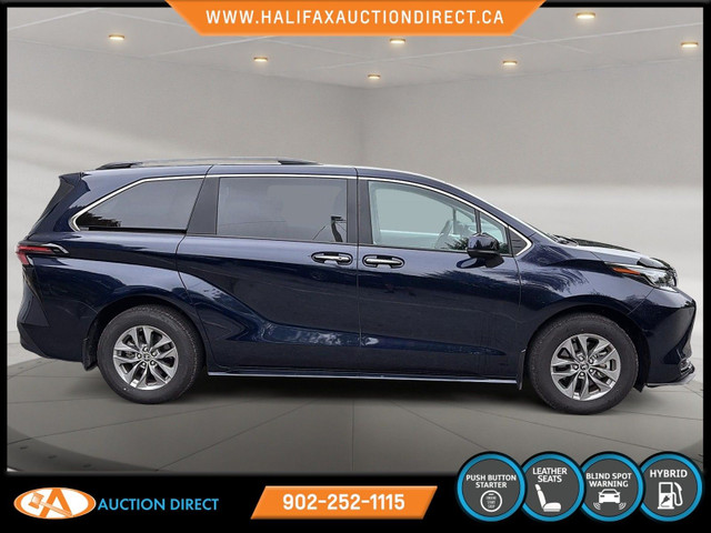 2025 Toyota Sienna XLE 8-Passenger 8 PASSENGER! LEATHER! VERY... in Cars & Trucks in Bedford - Image 4
