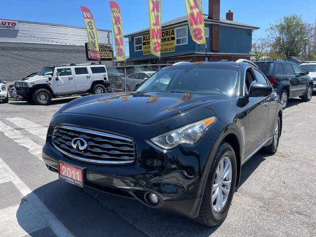 2011 Infiniti FX35 AWD 4dr in Cars & Trucks in City of Toronto - Image 2