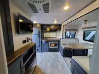2023 R-POD TRAVEL TRAILERS AND EXPANDABLE HYBRID TRAVEL TRAILERS