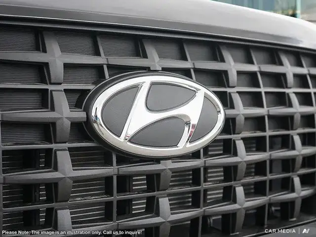 2025 Hyundai Venue Essential in Cars & Trucks in Mississauga / Peel Region - Image 10