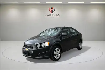 Practical, efficient, and packed with essential features, the 2013 Chevrolet Sonic is a perfect choi...