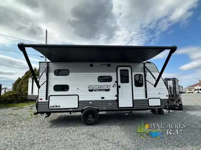 2023 KZ Sportsmen Classic 191BHK in Travel Trailers & Campers in Truro - Image 2