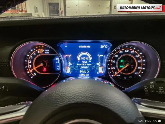2021 Jeep Wrangler Unlimited Sahara in Cars & Trucks in Hamilton - Image 19