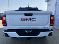 Come and experience the 2026 Canyon AT4! Fully loaded and equipped with Leather Seats, Sunroof, Tech... (image 4)