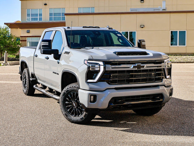 2024 Chevrolet Silverado 2500HD LT 6.6L Z71 Sport Edition in Cars & Trucks in Strathcona County - Image 2
