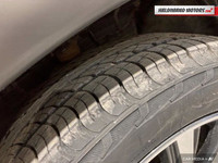 Engine: Gas 4cyl 2.4 L L/100Km City: 9.9 L/100Km Hwy: 8.1 Safety Equipment ABS And Driveline Tractio... (image 9)
