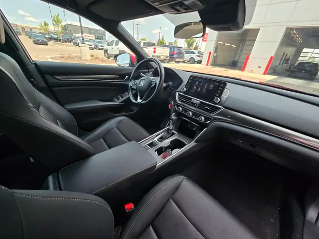 2020 Honda Accord Sport 1.5T **LOW KMS**NO ACCIDENTS**ONE OWN... in Cars & Trucks in Grande Prairie - Image 20