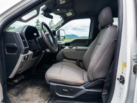 This 2020 Ford Super Duty F-350 SRW Crew Cab XLT is ready for work or play. Boasting a powerful 6.7L... (image 7)