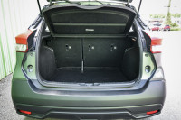 Heated Seats, Apple CarPlay, Android Auto, Aluminum Wheels, Forward Collision Warning, Front Pedestr... (image 7)