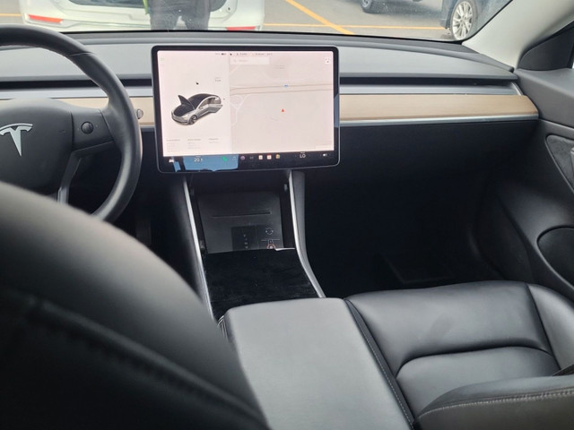 2019 Tesla Model 3 Standard Range RWD *Ltd Avail* STANDARD RANGE in Cars & Trucks in City of Toronto - Image 4