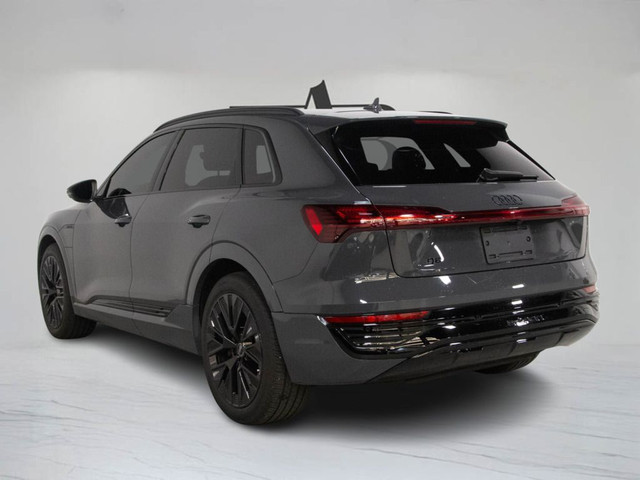2024 Audi Q8 e-tron PREMIUM PKG | BANG OLUFSEN | 21 WHEELS | PAN in Cars & Trucks in Mississauga / Peel Region - Image 4