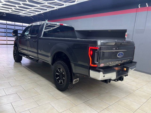2018 Ford Super Duty F-350 SRW in Cars & Trucks in Edmonton - Image 4