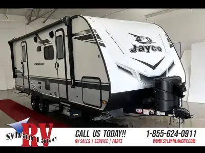 The 2021 Jayco Jay Feather 22RB is a thoughtfully designed travel trailer tailored for couples or sm...