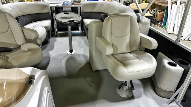 2023 SYLVAN 820 Mirage LZ in Powerboats & Motorboats in Ottawa - Image 4