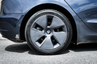 This 2023 Tesla Model 3 is for sale today. This sedan has 42,389 kms. It's grey in colour . It has a... (image 5)