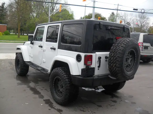 2015 Jeep Wrangler Unlimited Sahara|2 TOPS|CERTIFIED|1 OWNER in Cars & Trucks in Kitchener / Waterloo - Image 6