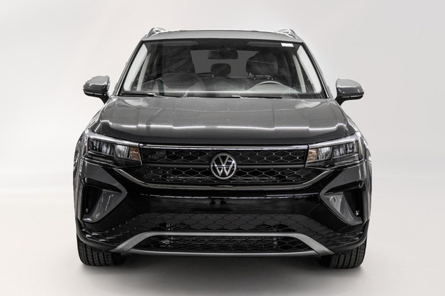 2022 Volkswagen Taos Comfortline 1.5T 7sp at DSG w/ Tip 4M 4 Mot in Cars & Trucks in City of Montréal - Image 2