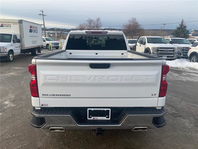  2022 Chevrolet Silverado 1500 LT in Cars & Trucks in Prince George - Image 4