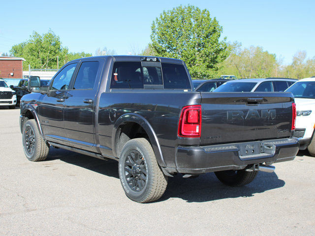 2025 Ram 3500 Limited 4x4, 8-SPD ZF, Sunroof, Pwr Running Boards in Cars & Trucks in Calgary - Image 3