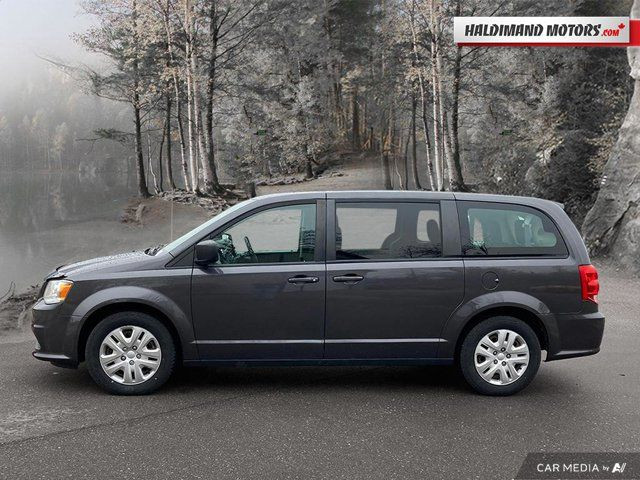 2018 Dodge Grand Caravan Canada Value Package in Cars & Trucks in Hamilton - Image 2