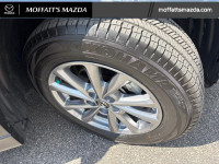 Low Mileage, Power Liftgate, Synthetic Leather Seats, Heated Seats, Apple CarPlay, Android Auto! Com... (image 8)