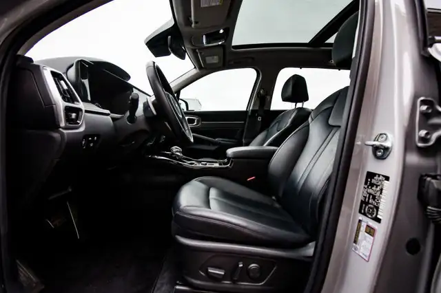 2022 Kia Sorento EX • SUNROOF • POWER LIFTGATE • CP/AA • HEATED  in Cars & Trucks in Kingston - Image 26