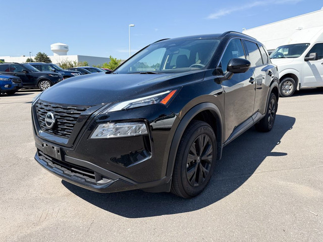 2023 Nissan Rogue SV in Cars & Trucks in City of Toronto - Image 4