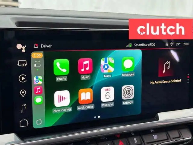 2023 GMC Sierra 1500 SLT Crew Cab 5 3/4 ft 4x4 w/ Apple CarPlay, in Cars & Trucks in Ottawa - Image 32