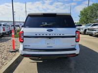 2024 Ford Expedition Limited Max 4x4, 3.5L V6 Gas, Stealth Package, Heated/Ventilated Seats, Moonroo... (image 3)