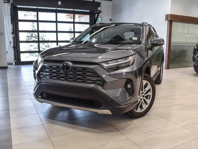 2022 Toyota RAV4 Limited in Cars & Trucks in Calgary - Image 4